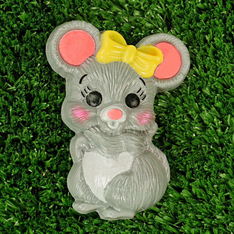 Мышь с бантом — форма пластиковая для мыла
