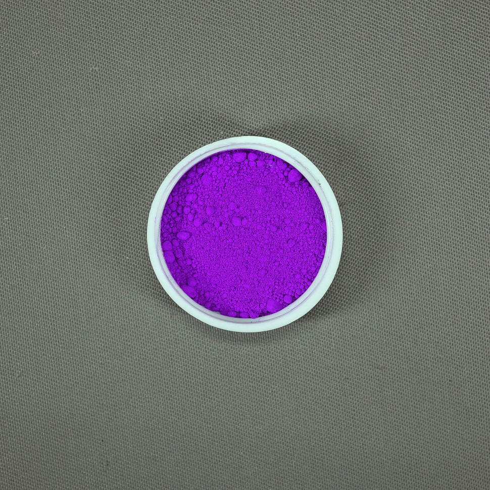 Неоновый фиолетовый — пигмент сухой матовый