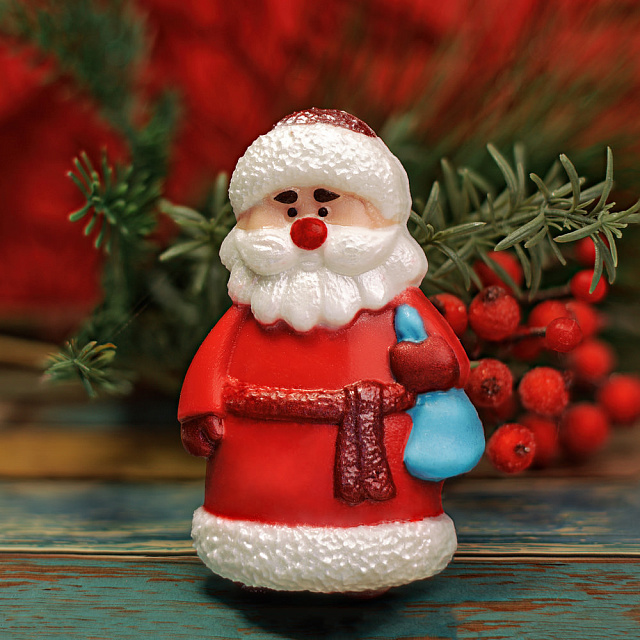 Дед Мороз в шубе — форма пластиковая для мыла
