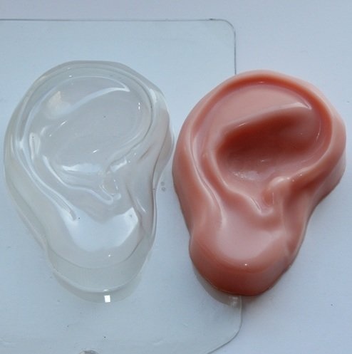 Ухо — форма пластиковая для мыла