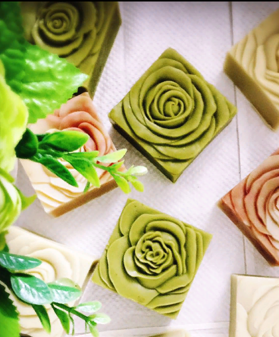 Роза квадрат —  силиконовая форма для мыла