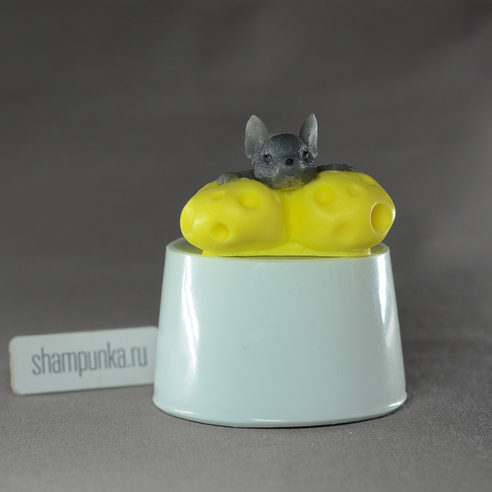 Мышка на сыре — форма силиконовая для мыла объемная
