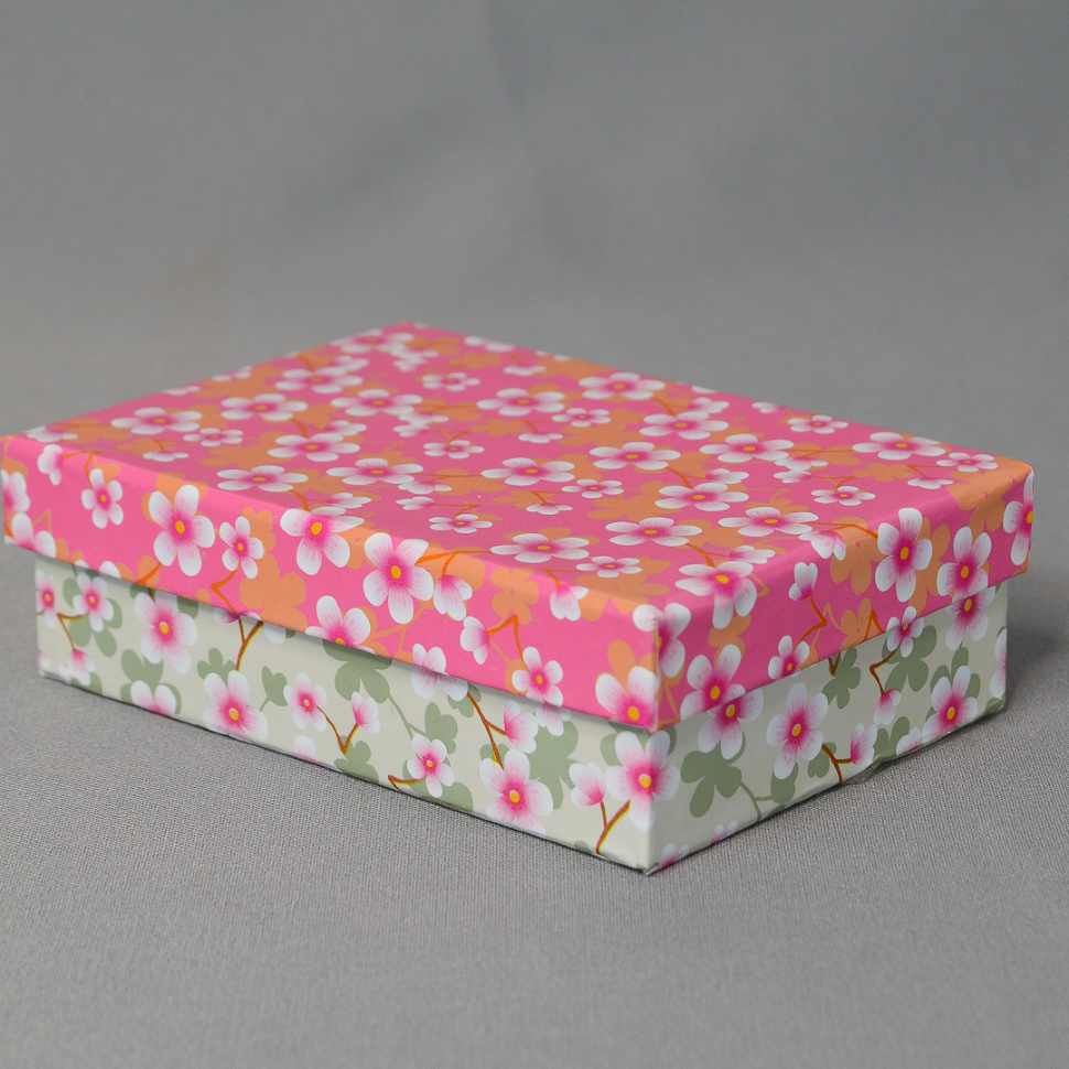 Сакура - коробочка подарочная (12,3*8,3*3,8 см)