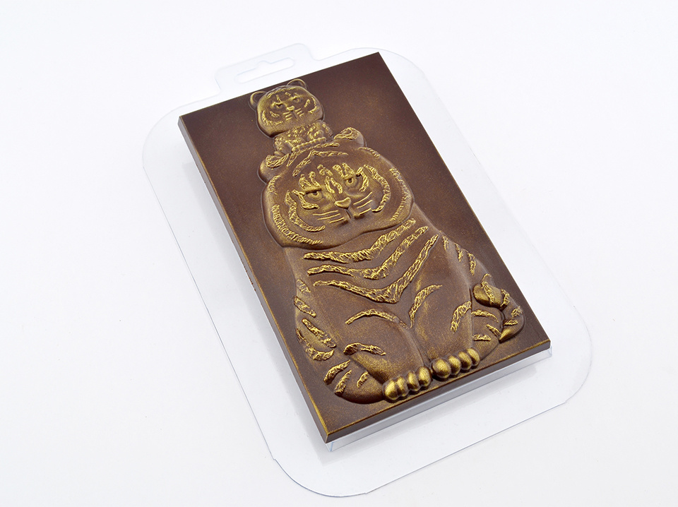 Плитка Тигрица с тигренком - форма пластиковая для шоколада