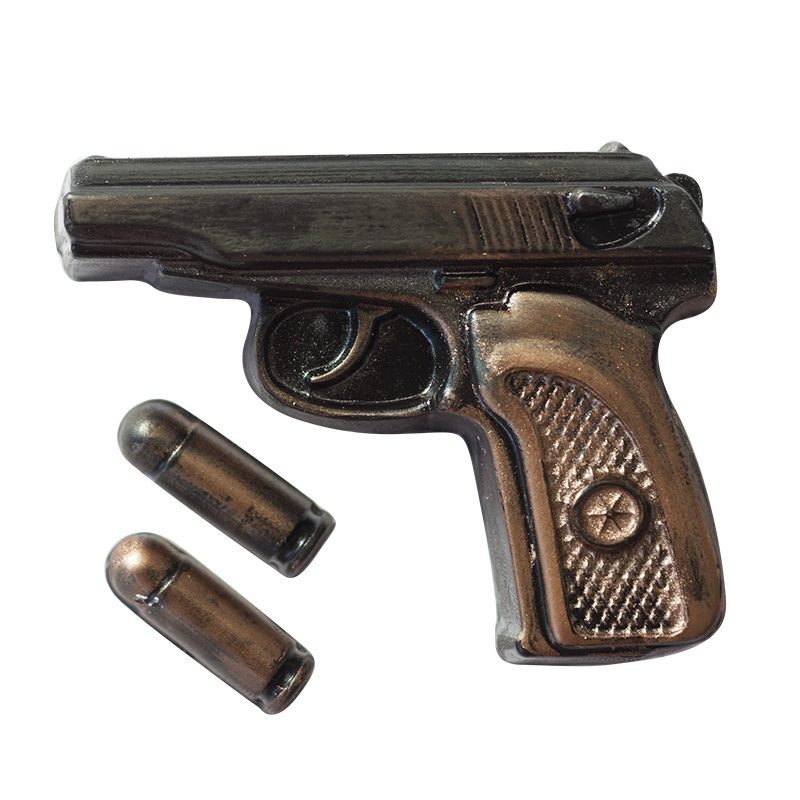 Пистолет Макарова с пулями — форма пластиковая для мыла