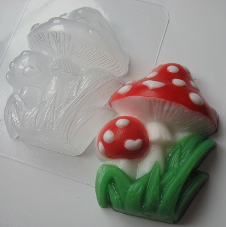 Мухоморы — форма пластиковая для мыла